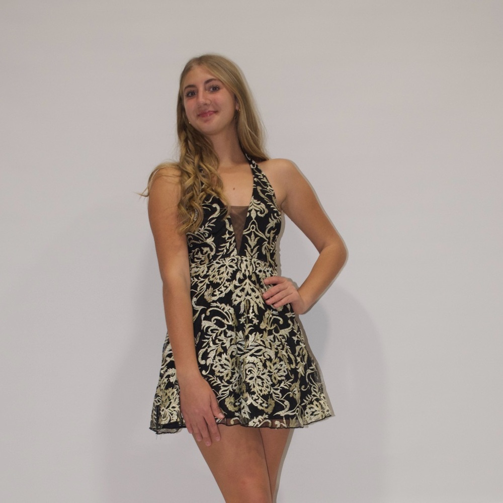 Size 0 Xtraordinary Gold and Black Short Homecoming/ Cocktail dress